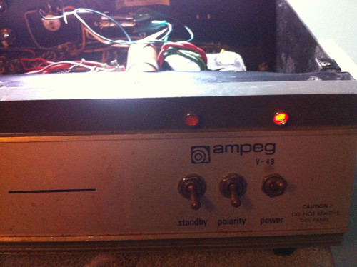 ampeg v4-b indicator