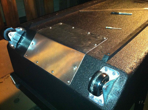 Ampeg 8x10 kick plate